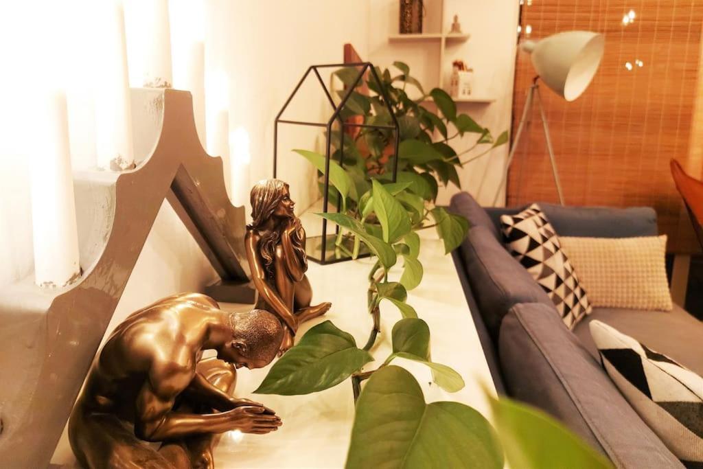 Cosy Boutique 61 Sqm Apartment - Private Parking - Ten Blocks Residence Bukareszt Zewnętrze zdjęcie