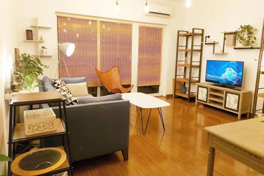 Cosy Boutique 61 Sqm Apartment - Private Parking - Ten Blocks Residence Bukareszt Zewnętrze zdjęcie
