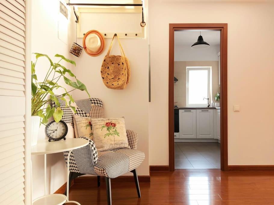 Cosy Boutique 61 Sqm Apartment - Private Parking - Ten Blocks Residence Bukareszt Zewnętrze zdjęcie