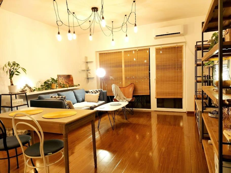 Cosy Boutique 61 Sqm Apartment - Private Parking - Ten Blocks Residence Bukareszt Zewnętrze zdjęcie