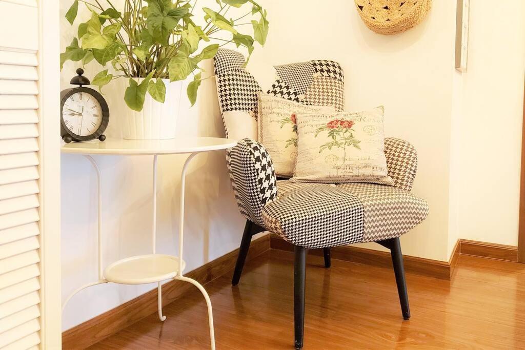 Cosy Boutique 61 Sqm Apartment - Private Parking - Ten Blocks Residence Bukareszt Zewnętrze zdjęcie